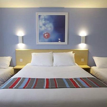 Travelodge Ipswich Stowmarket Haughley Extérieur photo