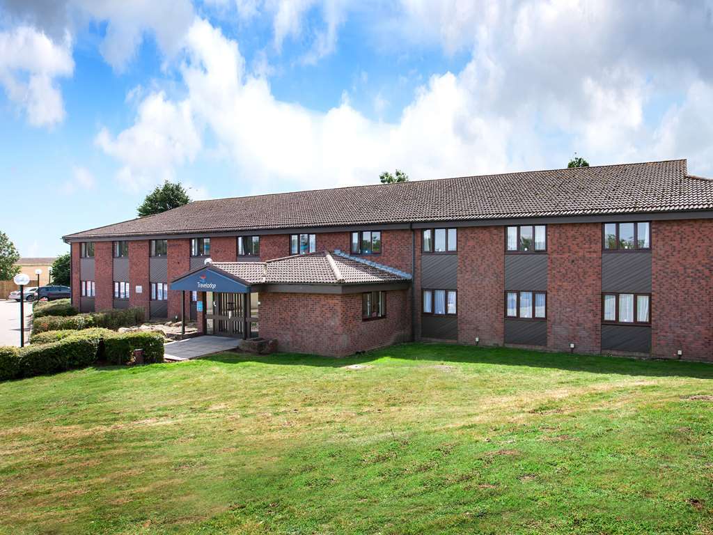 Travelodge Ipswich Stowmarket Haughley Extérieur photo